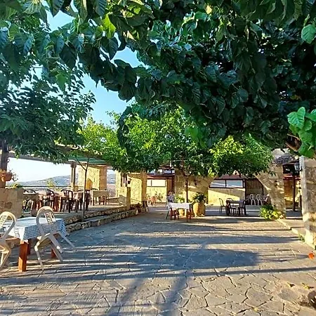 Frühstückspension With View In Polis Area Simou